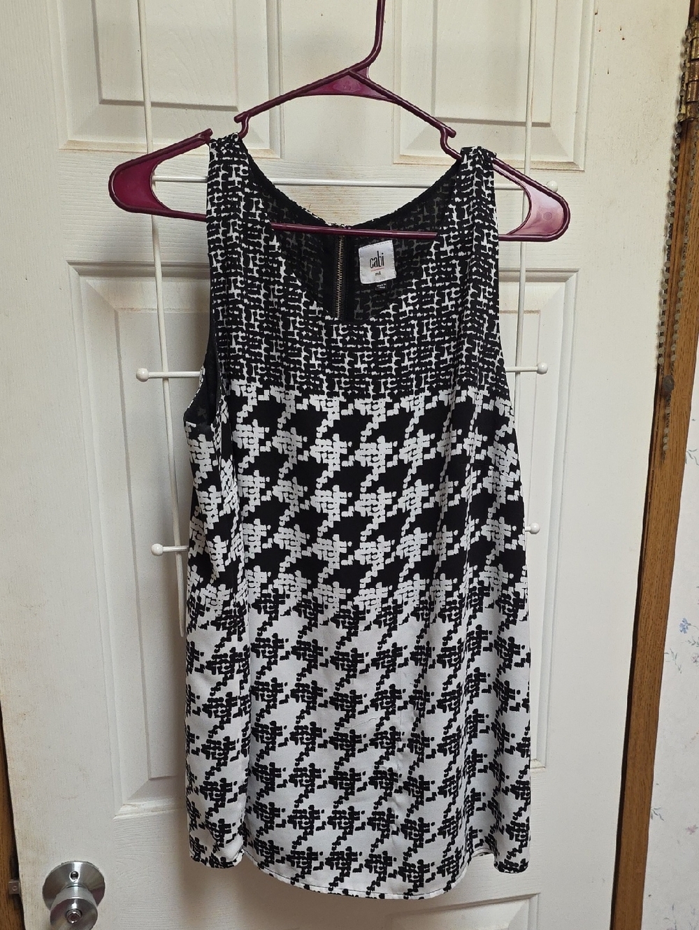 CAbi Black and White Houndstooth Sleeveless Blouse